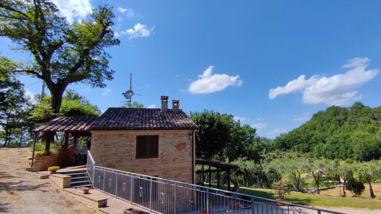 Agriturismo Pascucci Толентино Экстерьер фото