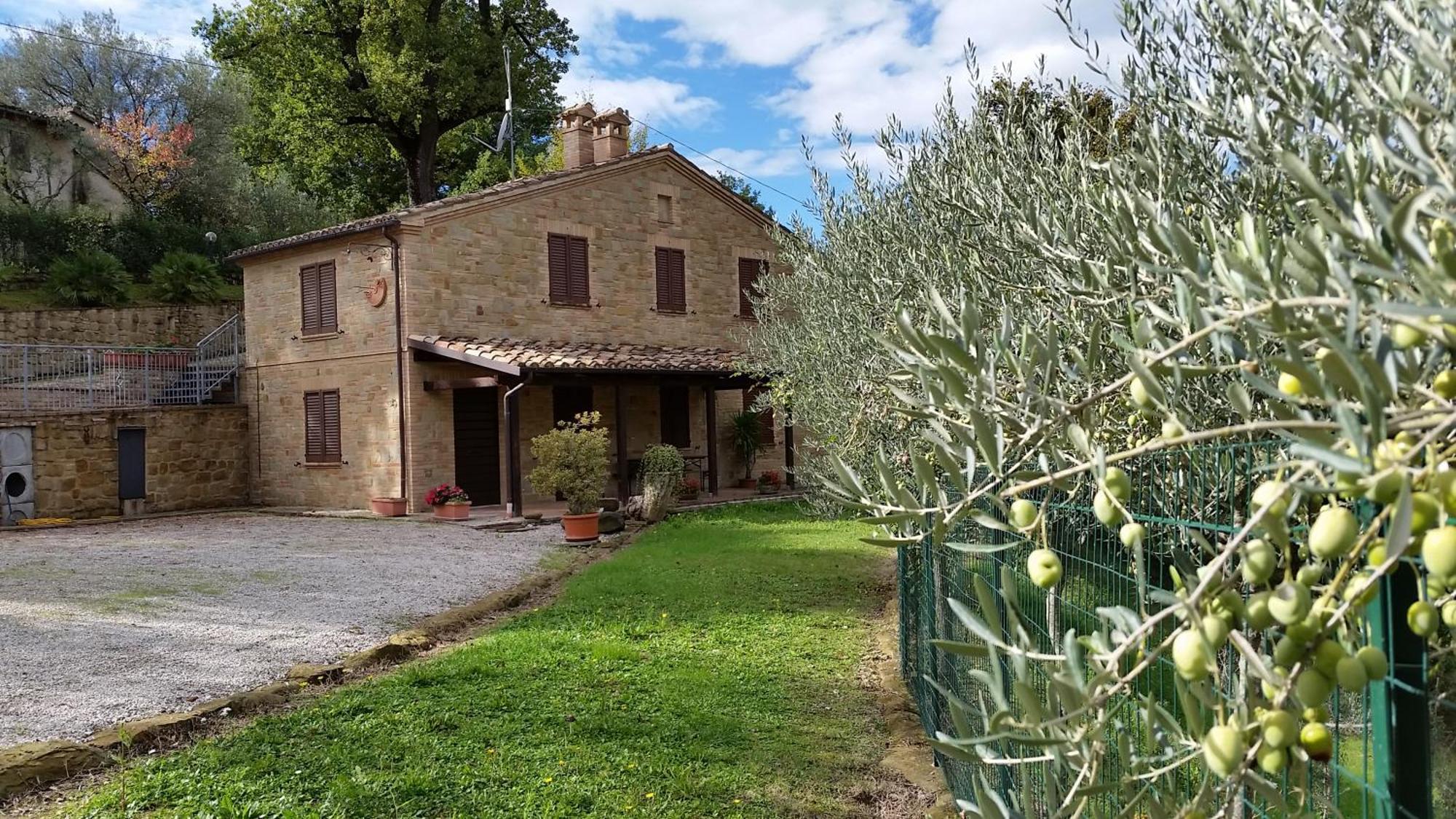 Agriturismo Pascucci Толентино Экстерьер фото